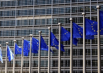 epa06040850 (FILE) - A file photograph dated on 14 June 2012 (re-issued on 21 June 2017) shows European Union flags waving outside the EU Commission headquarters in Brussels, Belgium. The Jury of the 2017 Princess of Asturias Award for Concord, announced the European Union (EU) as the winner of the 2017 Princess of Asturias Award for Concord during a ceremony held in Oviedo, province of Asturias, northern Spain, on 21 June 2017.  EPA/OLIVIER HOSLET