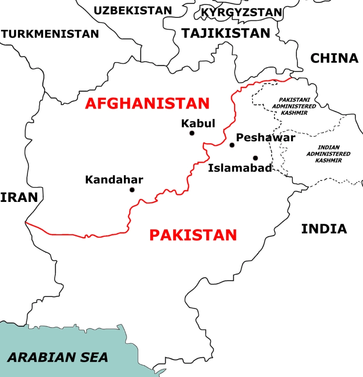 Тензии меѓу Пакистан и Авганистан откако Исламабад започна воздушни напади врз засолништата на исламистите