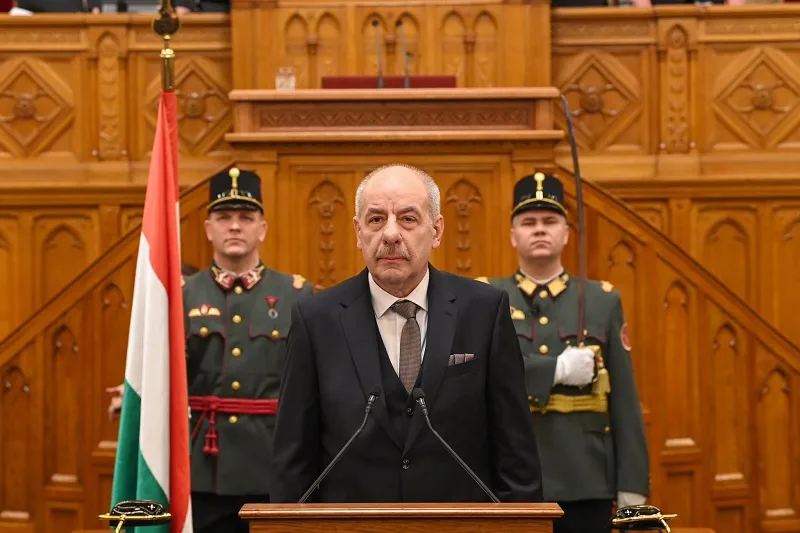 Унгарскиот парламент го избра Тамаш Суљок за нов претседател на државата