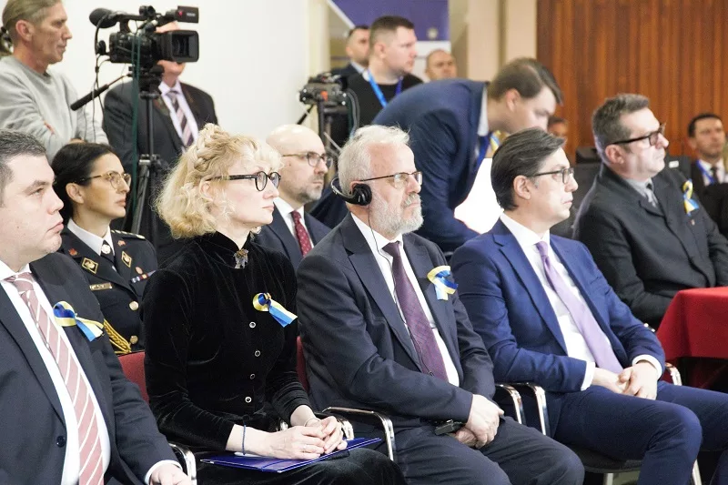Почнува големата мултимедијална конференција „Украина – две години хероизам“
