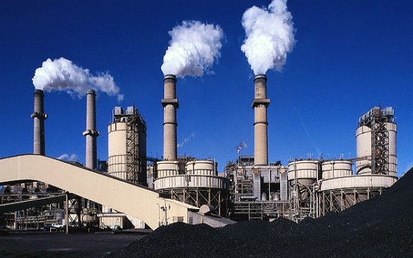 New Mexico, USA --- Coal Power Plant --- Image by © Larry Lee Photography/Corbis