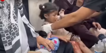 children killed by Israeli airstrike while queuing at Gaza medical centre
Photo> screenshot from a BBC video