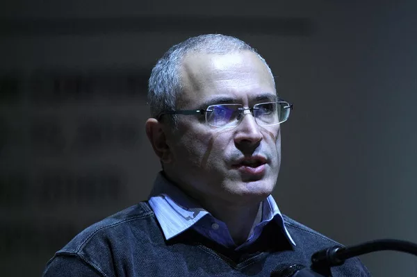 Рускиот опозициски лидер Ходорковски го повика Западот да не ја признае изборната победа на Путин