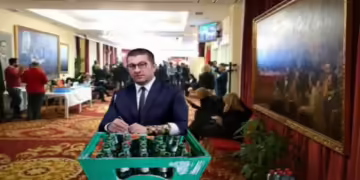 Фотомонтажа: Д. Мишев / ЦивилМедиа
