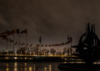 On Wednesday (21 December), NATO Headquarters in Brussels, Belgium, joined other international landmarks and switched off lights at 20.00 local time in solidarity with Ukraine.