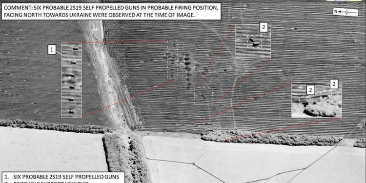 Сателитска снимка од руските воени потенцијали во близина на украинската граница (НАТО)