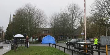 Фото: Police forensics tent at The Maltings, Salisbury/ Wikimedia commons