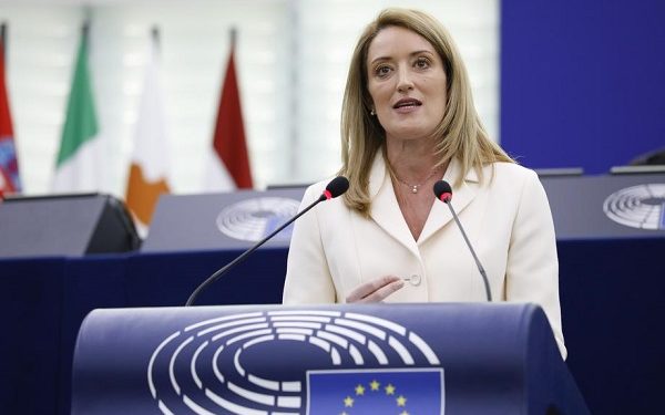 epa09692386 Acting president of the European Parliament Roberta Metsola delivers a speech at the European Parliament in Strasbourg, France, 18 January 2022. MEPs will elect the Parliament's new President, 14 Vice-Presidents and five Quaestors and will determine the composition of the Bureau for the next two-and-a-half years.  EPA-EFE/JULIEN WARNAND