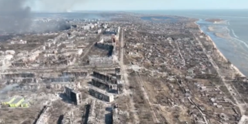 Mariupol, drone footage screenshot
