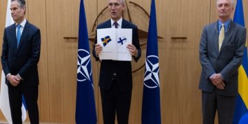 NATO Secretary General Jens Stoltenberg receives official letters of application to join NATO from Klaus Korhonen  (ambassador of Finland accredited to NATO) and Axel Wernhoff (ambassador of Sweden accredited to NATO)