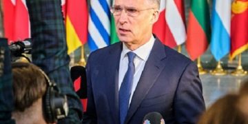 Doorstep statement by NATO Secretary General Jens Stoltenberg at the start of the extraordinary Summit of NATO Heads of State and Government / Photo: EFE/EPA