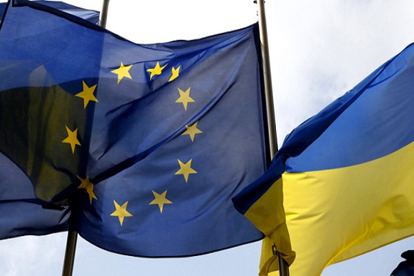 Брисел ја финализира рамката за преговори за Украина и Молдавија со ЕУ