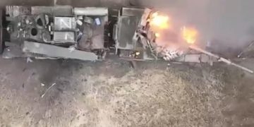 Фото: Руски Т-80 гори по напад на украинско беспилотно летало/ Социјални медиуми