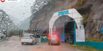 Фото: Скриншот од видео на 
MZR Kashmir