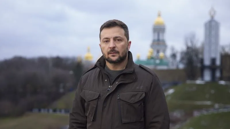Зеленски ги посети војниците на јужната линија на украинскиот фронт
