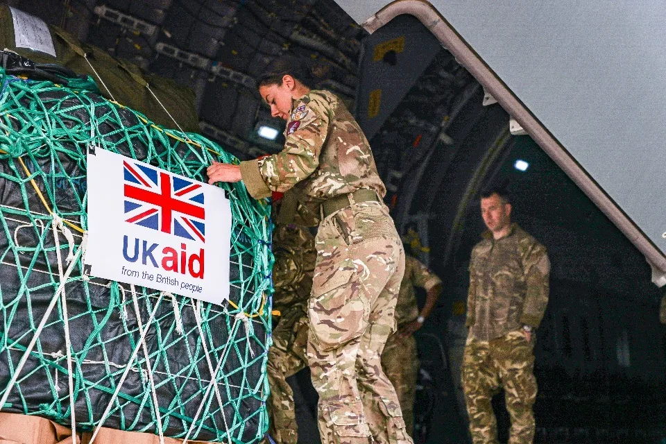 Британски авион по вторпат исфрли резерви за храна во Газа