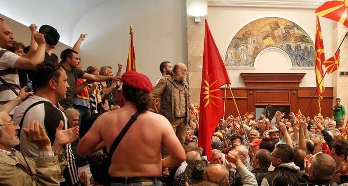 Насилен упад во Македонското собрание, 27 април 2017.