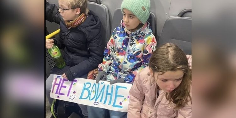 Приведени деца во Русија поради антивоени протести, Март 2022
