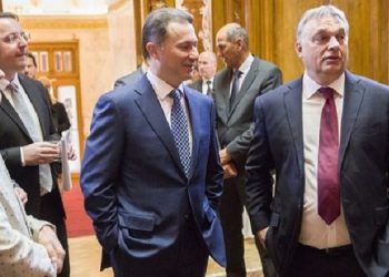 Груевски и Орбан, во позадина се гледа Јанша, Охрид, 29.9.2017 г.