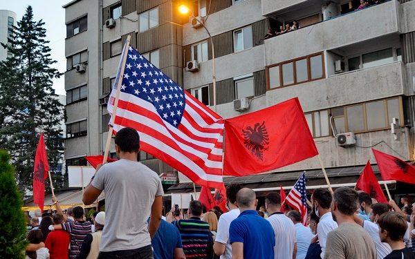 Марш за демократија, Алијанса за Албанците и Алтернатива, Скопје, 27 јули 2020, фото: Кирил Михаилов