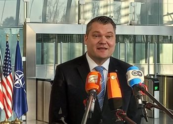 Финскиот министер за одбрана, Мико Савола (фото: Џ. Д. / Цивил)