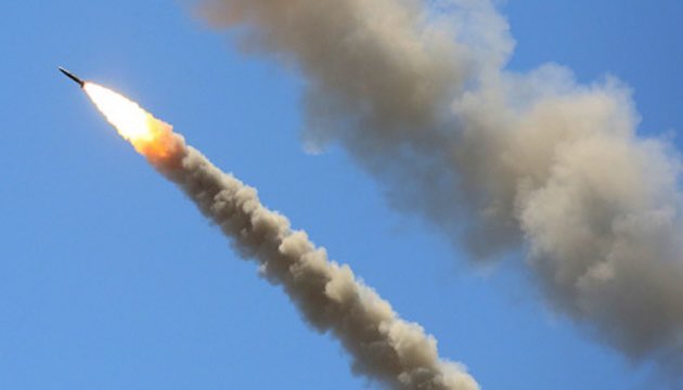 Руски ракетен напад уништи дел од зградата на Кијивската академија за применети уметности