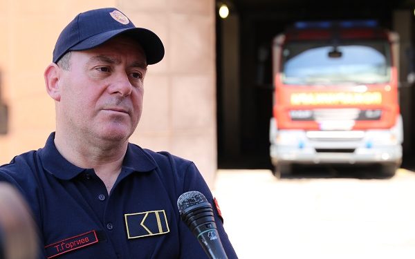 Тони Ѓоргиев, пожарникар (фото: Џ. Дерала/ЦИВИЛ)