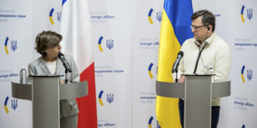 epa09986526 A handout picture made available by Foreign Ministry press service shows Ukraine's Foreign Minister Dmytro Kuleba (R) and his French counterpart Catherine Colonna (L) attend their press conference in Kyiv, Ukraine, 30 May 2022. Catherine Colonna arrived in Kyiv to meet with top Ukrainian officials amid the Russian invasion.  EPA-EFE/FOREIGN MINISTRY PRESS SERVICE / HANDOUT  HANDOUT EDITORIAL USE ONLY/NO SALES