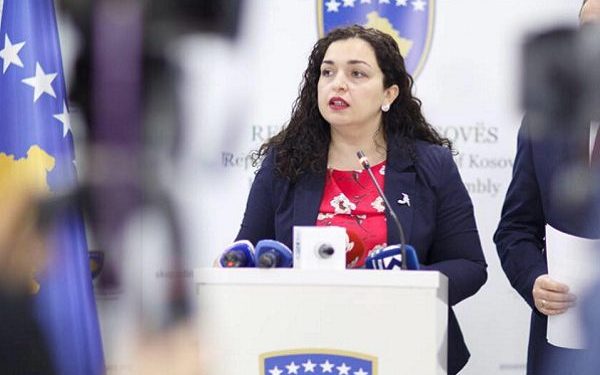 Вјоса Османи, претседателка на Косово