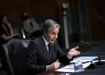 epa09910393 Antony Blinken, US Secretary of State, speaks during a Senate Foreign Relations Committee hearing in Washington, DC, USA, 26 April 2022.  EPA-EFE/Al Drago / POOL